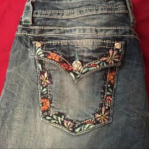 Boot cut Miss Me jeans size 34